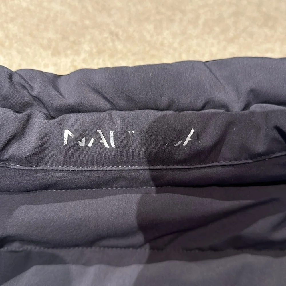 NAUTICA Men’s Reversible Quilted Puffer Jacket Black/Gray - Picture 6 of 12